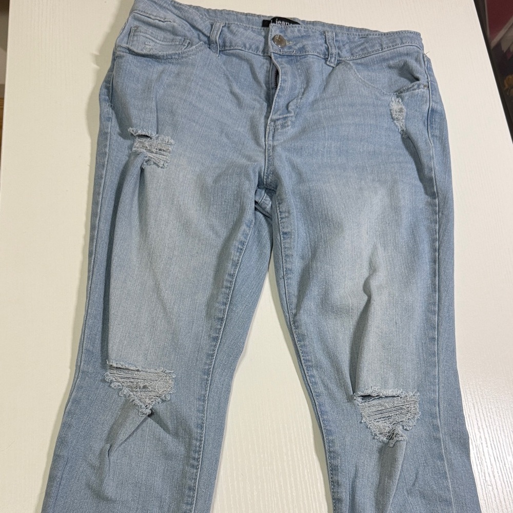 d. jeans Women's Light Blue Ripped Boyfriend Jeans